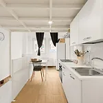Center - With Ac, Wifi - Station 10' Διαμέρισμα